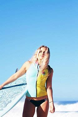 Best Surfing Outfit For Girl On Stylevore