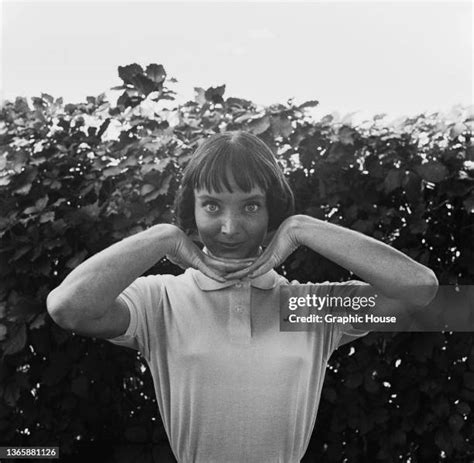 1287 Carolyn Jones Photos And High Res Pictures Getty Images