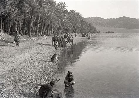 The Taking of Akaba - 1917 - T.E. Lawrence, Auda abu Tayi, Prince ...