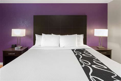 La Quinta Inn & Suites by Wyndham Orlando Universal area Orlando ...