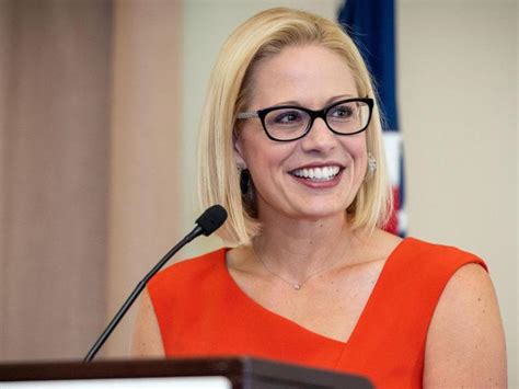 Kyrsten Sinema Biography, Age, Wiki, Height, Weight, Boyfriend, Family & More