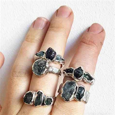 Maureencenten Jewelry Heeft Iets Op Zijn Haar Instagram Profiel