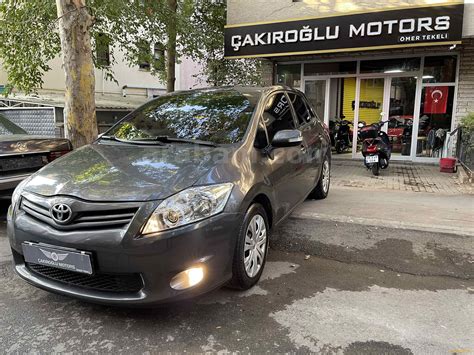 Galeriden Toyota Auris 1 4 D 4D Comfort Extra 2011 Model Ankara 345 000