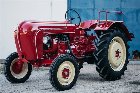 Bérelhető Porsche 218 Standard Traktor 1958 Vintage Drive