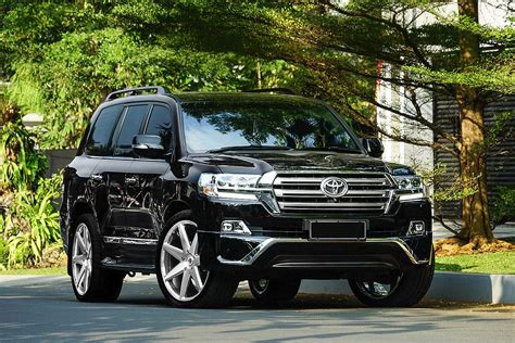 Permaisuri | Toyo Proxes ST2 + VOSSEN CG207 on Land Cruiser VX.R