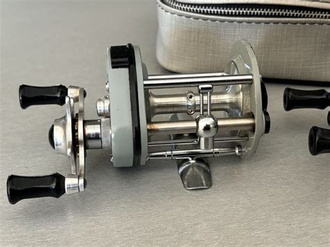 2 Vintage Pflueger Supreme 513 And 510 Level Wind Casting Reels EBay