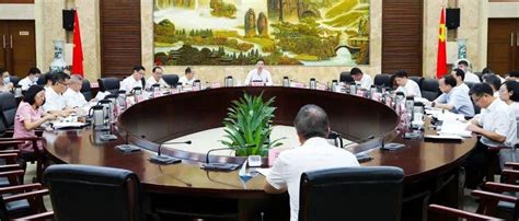 市委常委会会议学习贯彻习近平总书记致服贸会贺信精神服务发展贸易