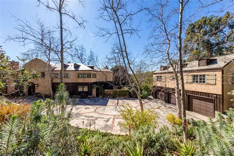 Photo 2 Of 17 In Mel Gibson Lists His Extravagant Malibu Mansion For