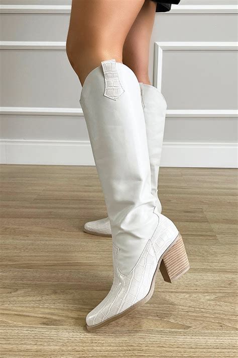 Bota Western Ariane Cano Alto Off White Damannu