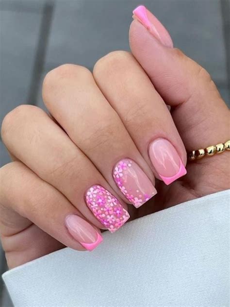 17 Best Pink French Tip Nails To Inspire Your Next Manicure Everygirl