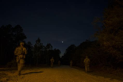 EOD Air Commandos conduct night training > Hurlburt Field > Article Display