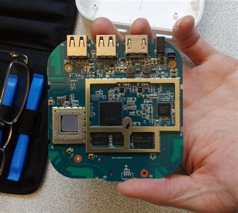 Xiaomi Mi Box 3 Enhanced Unboxing and Teardown