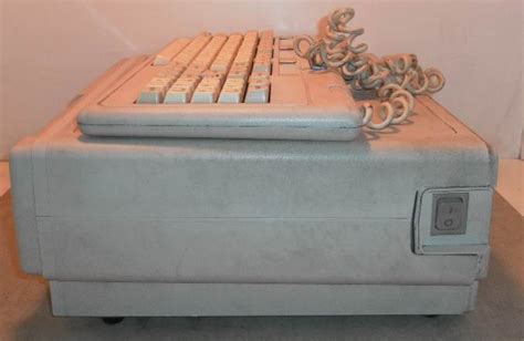 Vintage Tandy 1000 Sx Computer With Keyboard 25 1051 Ebay