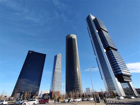 Image of Quatro Torres de Madrid by José Luis | 1044716