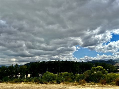 Recorriendovitoria Una Tarde Con Las Nubes Eitb Eus Flickr