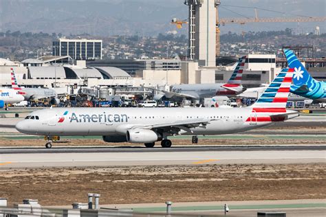 N916US N916US Airbus A321 231 6420 American Airlines Los A Flickr