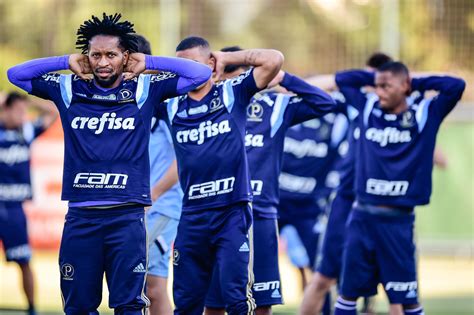 Após Treino Com Bola Pela Manhã Palmeiras Prioriza Físico à Tarde