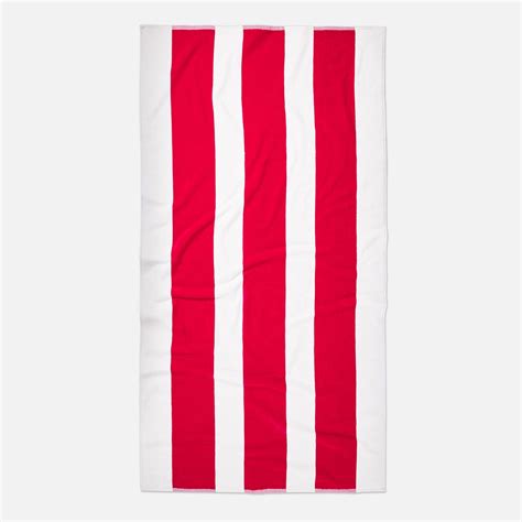 16 Best Beach Towels Of 2024 For Comfortable Summer Lounging