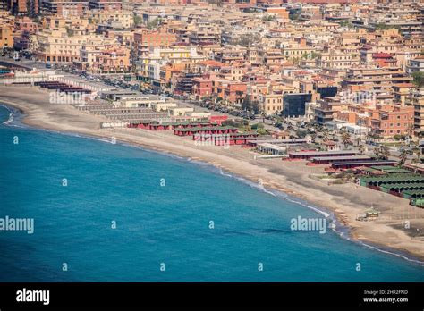 Lido di ostia fotografías e imágenes de alta resolución Alamy