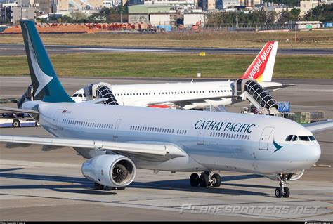 B Hlp Cathay Pacific Airbus A Photo By Alva Lien Id