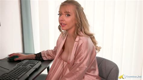 Watch Online Porn Downblouse Jerk Blonde Gabbie Perv From Home