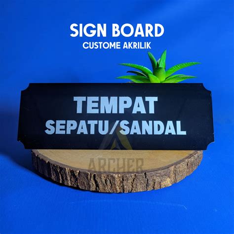 Jual PAPAN PENUNJUK AKRILIK SIGN BOARD TEMPAT SANDAL SEPATU Shopee