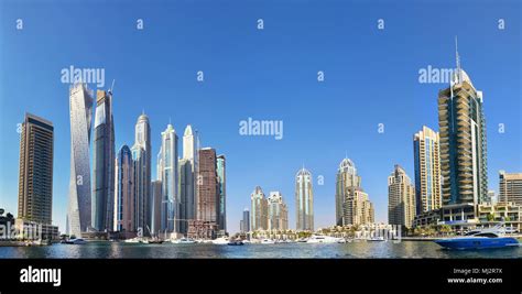 The dubai cruise terminal Stock Photo - Alamy