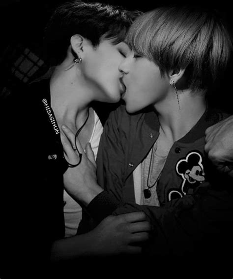 Pin By Agata Tokarczyk On Taekook ♡ In 2020 Taekook Jungkook Hot Vkook Fanart