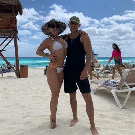Alejandra Guzm N Se Luci En Bikini Tras Problemas De Salud Infobae