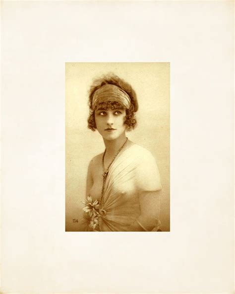 Early 1900 S Beautiful Nude Portrait Model Vintage Photo Etsy