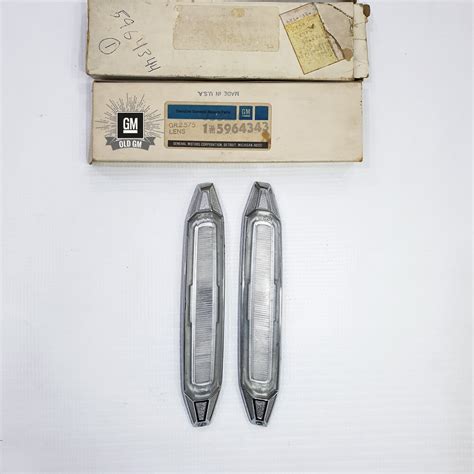 NOS GM 76-87 Cadillac Opera Light Cover Set - Old GM