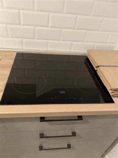 Beko staklo-keramička ploča za kuhanje