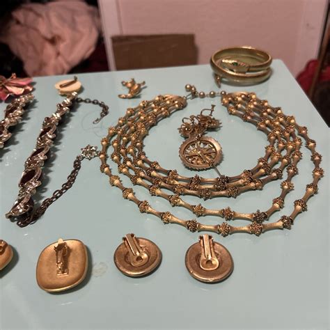 Lot Vintage Trifari Coro Napier Monet Costume Jewelry Gem