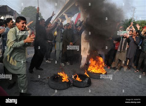 Rawalpindi Pakistan November Supporters Of Pakistan Tehreek E