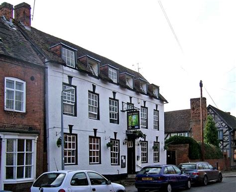 Hop Pole Inn 40 Friar Street © P L Chadwick Geograph Britain And