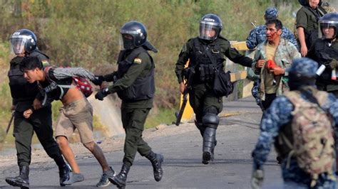 El R Gimen Boliviano Tira A Matar En Cochabamba