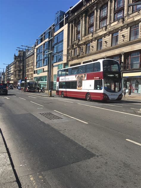 Lothian Buses Wright Eclipse Gemini Sn Bkx Lothian Bu Flickr