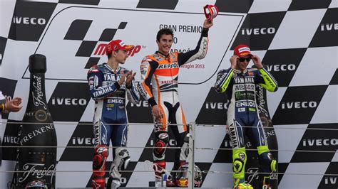 Motogp Marquez Beats Lorenzo As Pedrosa Crashes In Dramatic Aragon