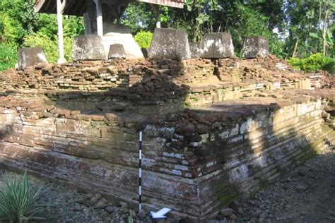 Kepala Arca Candi Ini Hilang Bukti Peninggalan Majapahit Letaknya 6