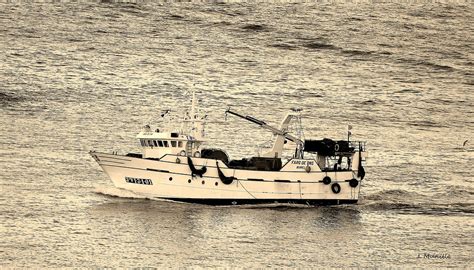 Faro De Ons IMG 5027bnr Sepia Julian Munilla Rio Flickr