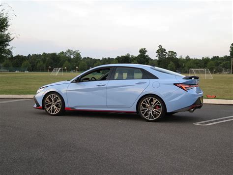 2022 Hyundai Elantra: 134 Exterior Photos | U.S. News