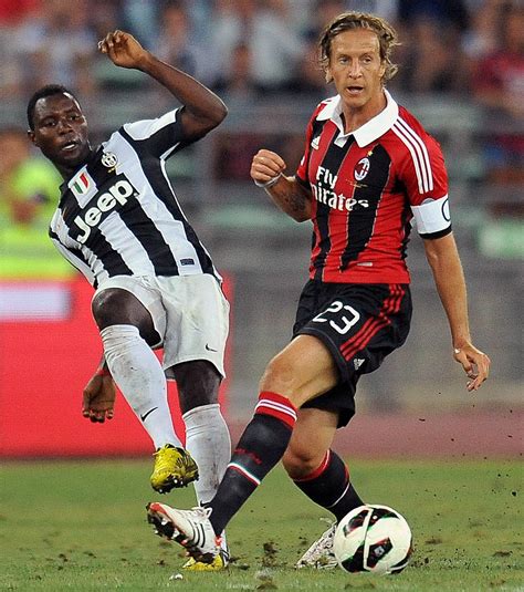 Milan Ac Transfert Massimo Ambrosini Dit Au Revoir Aux Rossoneri