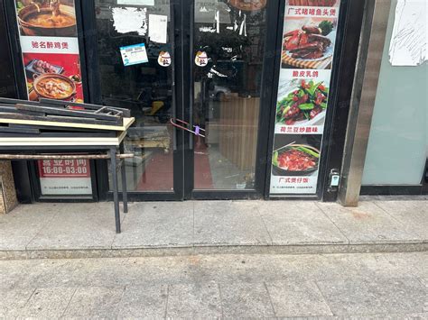 【11图】东兰路上沿街重餐饮商铺，上下两层，周边小吃一条街上海闵行静安新城东兰路商铺商铺租售生意转让出租 上海58同城