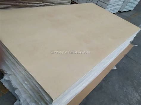 Full Birch Plywood 18mm Birch Veneer Plywood Wood Decorative Wall