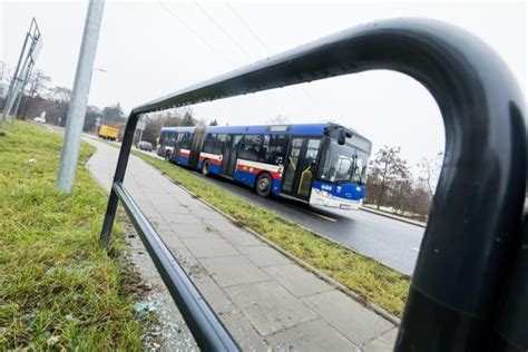 O Krok Od Tragedii W Bydgoszczy Autobus Linii Nr 71 Bez Kontroli