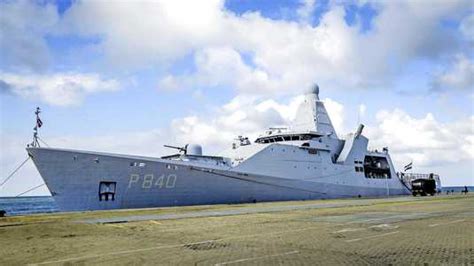 Marineschip Zr Ms Holland Richting Cyprus Voor Hulp Aan Gaza