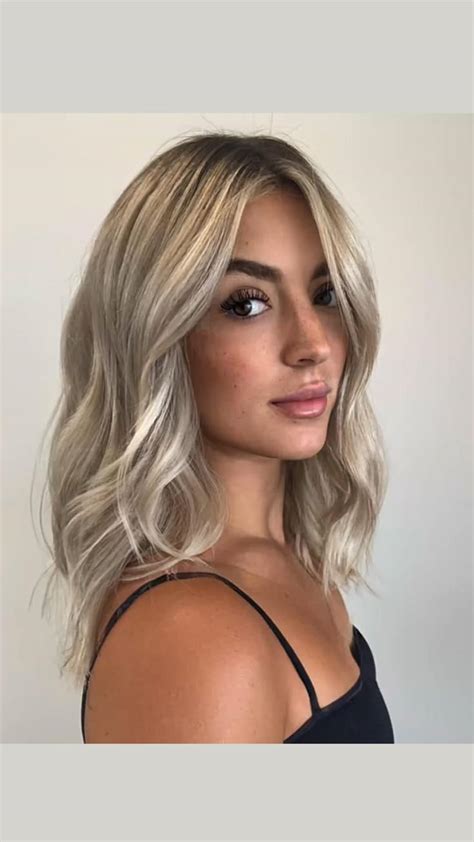 CUTE HAIRSTYLES FOR MEDIUM HAIR Medium Blonde Hair Shoulder Length Hair Blonde Short