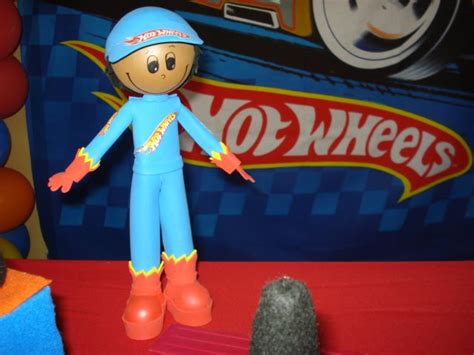 Gr Ficos Fofos Favoritos Festa Hot Wheels