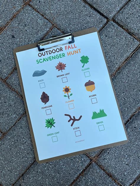 Outdoor Fall Scavenger Hunt Free Printable Pjs And Paint