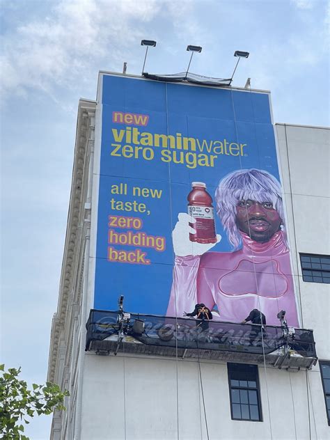 𝙈𝘼𝙅𝙊𝙍 on Twitter A new Lil Nas X x Vitamin Water billboard was